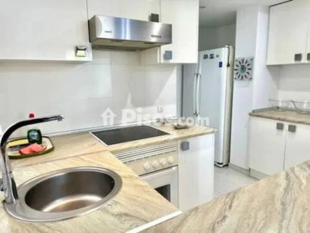 Piso en alquiler en Carrer de Jardiel Poncela - Photo 5