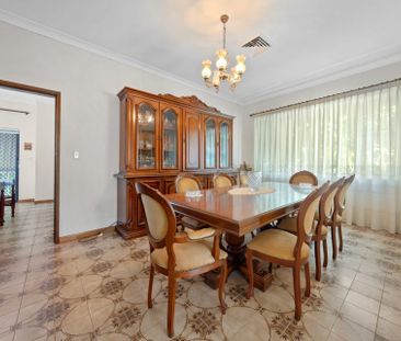 Spacious, Freshly Painted Family Home in a Prime Prairiewood Location - Photo 2