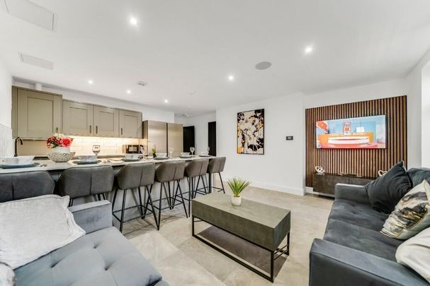 2 bedroom flat to rent - Photo 1