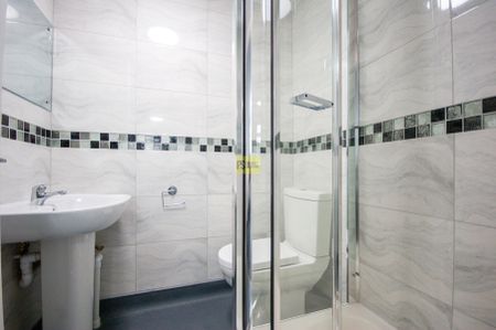 10 Dawlish Road - Photo 5