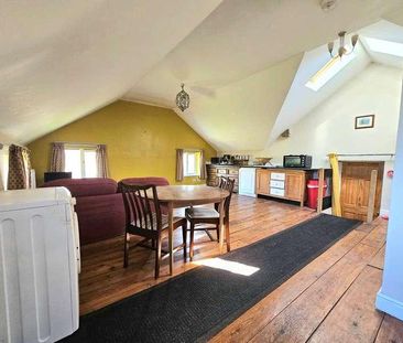 Pilleth, Whitton, Knighton, Powys, LD7 - Photo 3