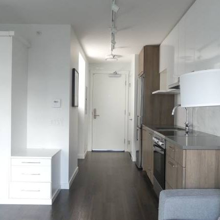 Studio w/ Balcony - Pet Friendly, 24h Security, Gym + More! - Photo 4