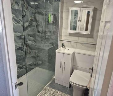 Pen Y Cae, Mornington Meadows, CF83 - Photo 4