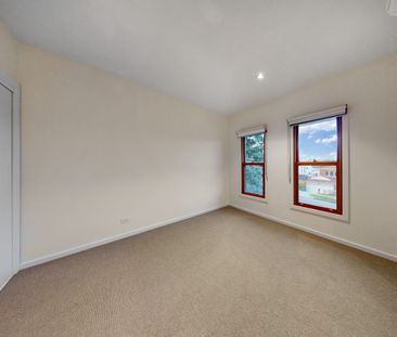 Entertain in style - Photo 4