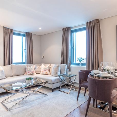 High Rise Luxury Three Bed Two Bathroom – Merchant Square W2 1AN - Photo 1