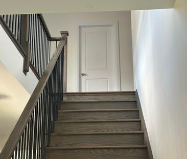 For Lease - 2 Oceanic Avenue, Brampton, Ontario - Photo 6