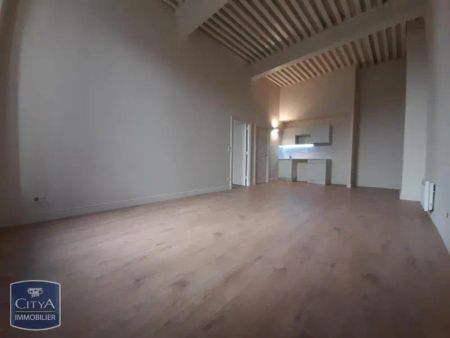 Appartement à louer 2 pièces 61.8m² - Photo 5