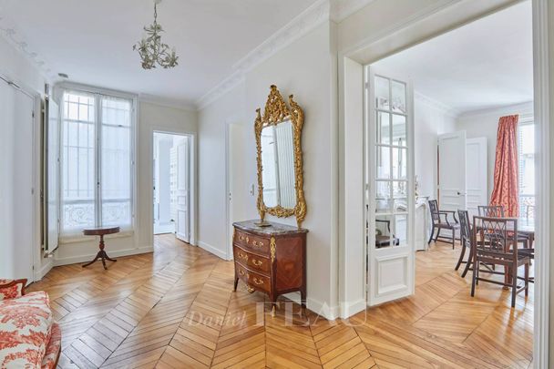 Location appartement, Paris 8ème (75008), 3 pièces, 131.32 m², ref 85284139 - Photo 1