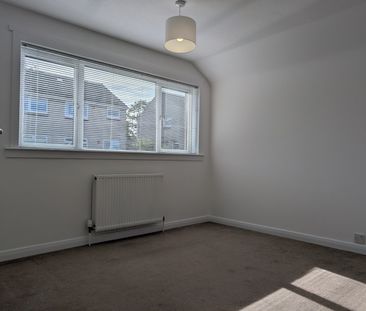 3 bedroom detached house to rent - Photo 6
