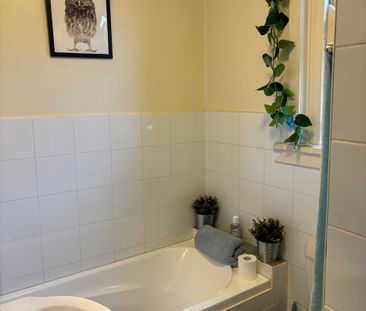 Gladesville - Photo 5