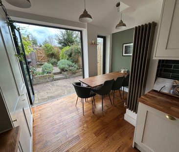 3 Bed Terraced House, Harvard Road, SE13 - Photo 3