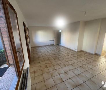 DOURGES: centre-ville maison de type 4 à 900 euros - Photo 1