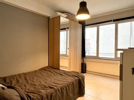 Gemeubeld appartement met 2 slaapkamers! - Foto 4