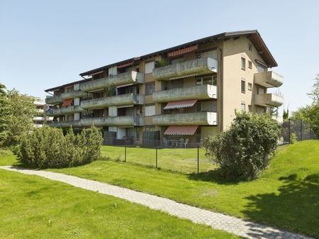 Dachwohnung an zentraler und sonniger Lage - Nähe zur A1 - Foto 3