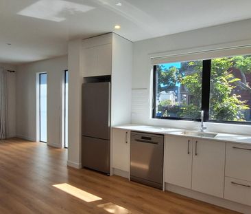 Near new townhouse at Mt Albert - Photo 1