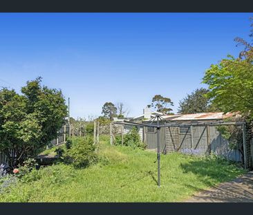 21 Koornalla St, Newborough, Vic 3825 - Photo 6