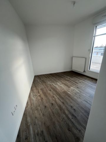 Location Appartement 4 pièces 91m² MAISONS ALFORT 94700 - Photo 2