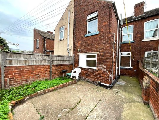 Ground floor flat, St. Catherines Avenue, Doncaster - Photo 1