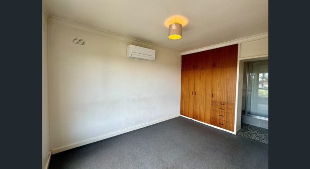 Inviting 1 bedroom apartment - Photo 1