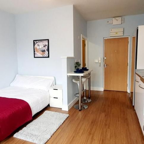 1 bedroom property to rent - Photo 1