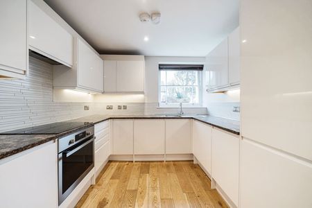 44 Reigate Hill, Reigate - 2 bedrooms Property for lettings - Seymours - Photo 5