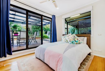 3 Bed, 1 Bath - Photo 4