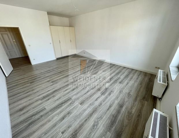 Sanierte 1-Raum Wohnung mit Einbauküche in der Innenstadt von Gera - Foto 1