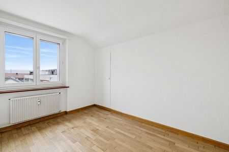 Schöne sanierte 4.5 Zimmerwohnung - Foto 2