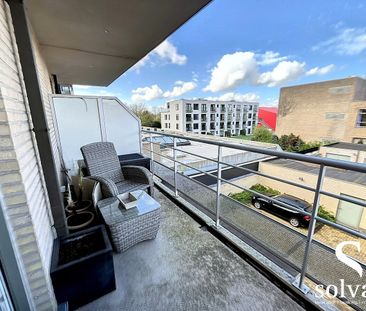 Topappartement gelegen te centrum Aalter met tweeslaapkamers - Photo 2