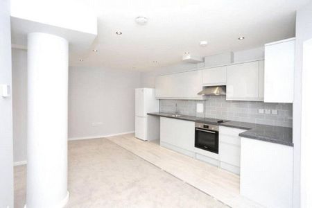 1 bedroom flat to rent - Photo 3