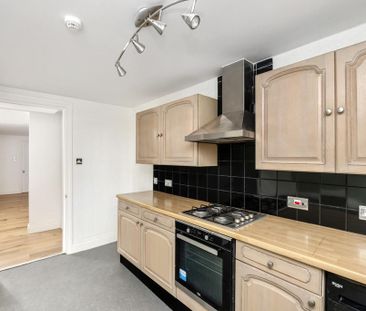 2 bedroom apartment to rent - Photo 6