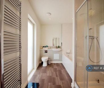 1 bedroom in a house share to rent - Photo 6