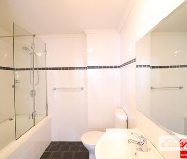 2 BEDROOM MODERN APARTMENT, GAS COOKING, 2 BATHROOMS, BUILT-INS, BA... - Photo 1