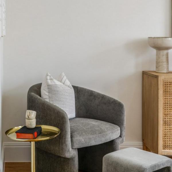 3 bedroom apartment to rent - Photo 1