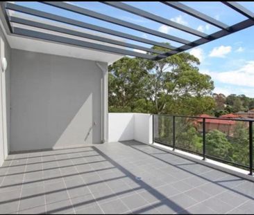 Toongabbie - Photo 1