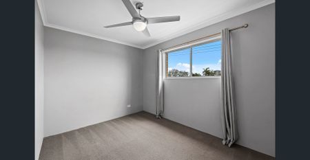 SPACIOUS APARTMENT IN THE HEART OF BULIMBA - Photo 3