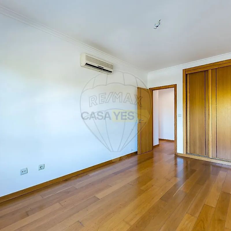 Apartment T2 in Odivelas, Odivelas - Photo 1