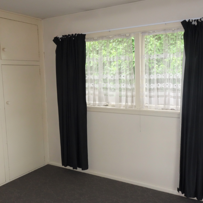 2-Bedroom Flat with Garage - Photo 1