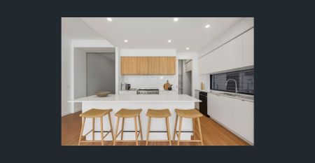 Modern Excellence in a Leafy Parkside Setting - Photo 3