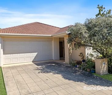 Spacious Family Home in a Peaceful Cul-de-Sac - Photo 4