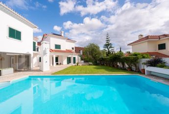 4 Bedroom House with swimming pool, Quinta da Beloura, Sintra