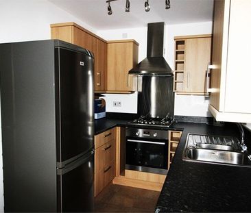 1 bed flat to rent in - Photo 2