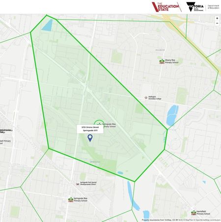 Large 3 Bedroom Unit - Photo 3