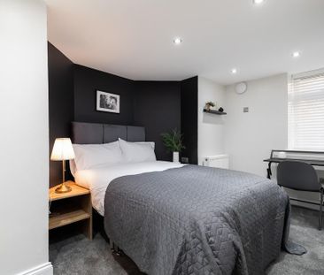 1 bedroom in a house share to rent - Photo 6