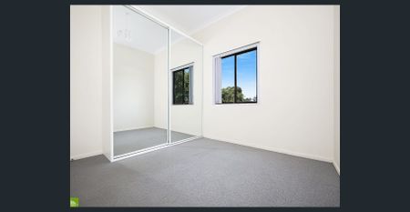 Charming 1-Bedroom Unit in a Prime Location - Photo 3