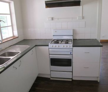 CHARMING HOME READY TO MOVE IN! - Photo 6