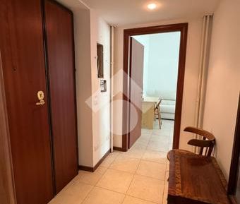 Monolocale in affitto - Photo 3