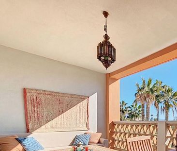 2 bedroom luxury Apartment for rent in Casares, Andalusia - Photo 5