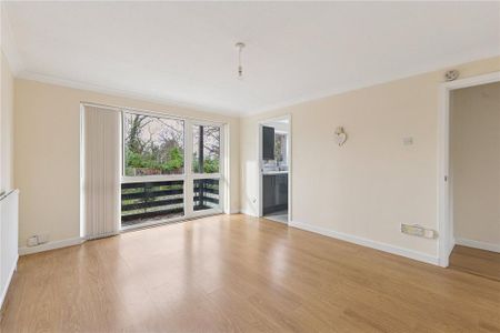 2 bedroom maisonette to rent - Photo 2