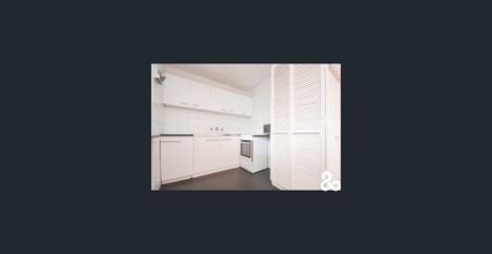 STUDIO IN THE HEART OF PRESTON - Photo 4